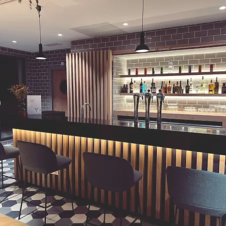 Hotel Express Paris - By Ihg